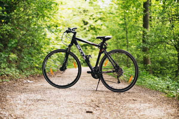 Rower trekkingowy Kross damski – jazda na rowerze a korzyści zdrowotne!